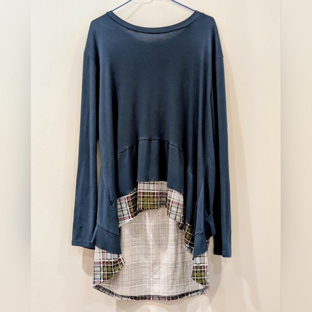 Blue Plaid HighLow Tunic. 3X